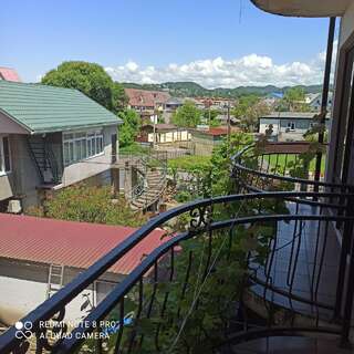 Гостиница На Львовской Вардане Двухместный номер с 2 отдельными кроватями и балконом-6