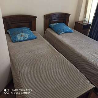 Гостиница На Львовской Вардане Двухместный номер с 1 кроватью и балконом-2